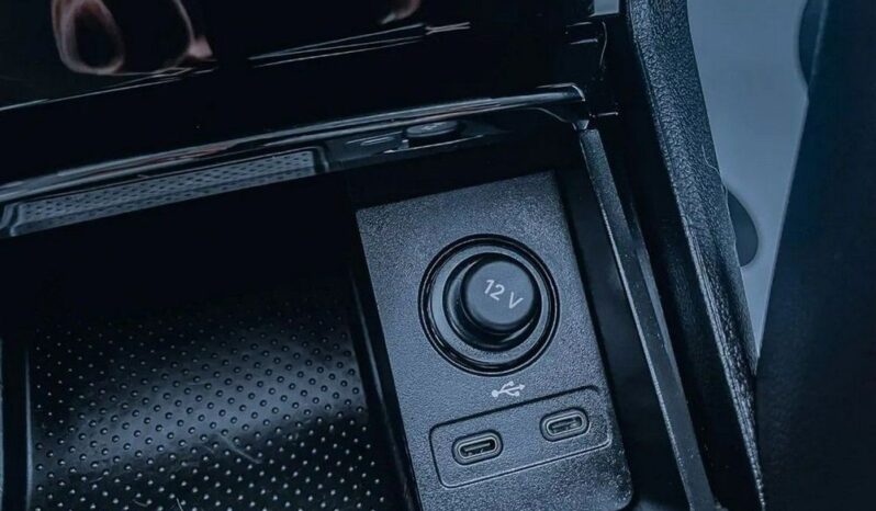 SKODA Kodiaq  | 4×4 (doł. ręcznie) | Automatyczna | 150 KM | Biały full