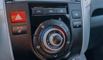 KIA Venga  | FWD (przód) | Manualna | 90 KM | Czerwony full