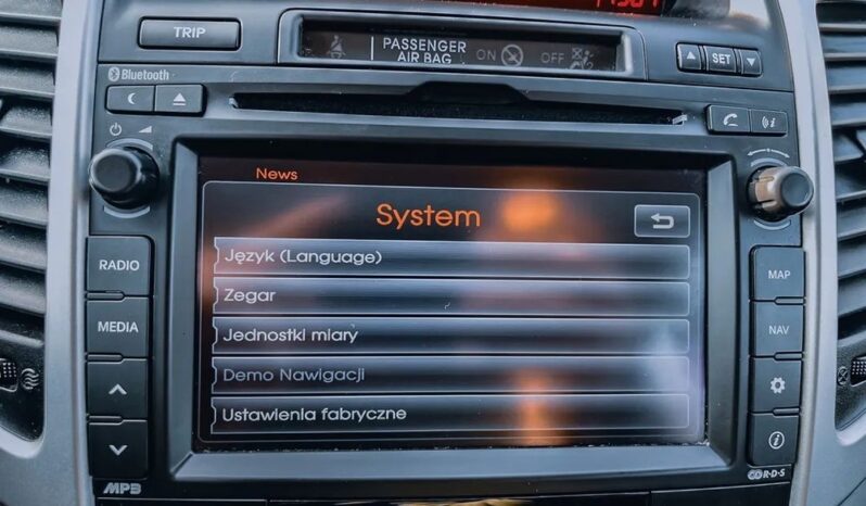KIA Venga  | FWD (przód) | Manualna | 90 KM | Czerwony full