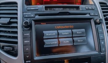 KIA Venga  | FWD (przód) | Manualna | 90 KM | Czerwony full