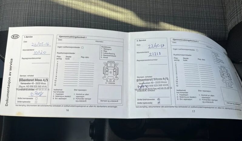 KIA Venga  | FWD (przód) | Manualna | 90 KM | Czerwony full