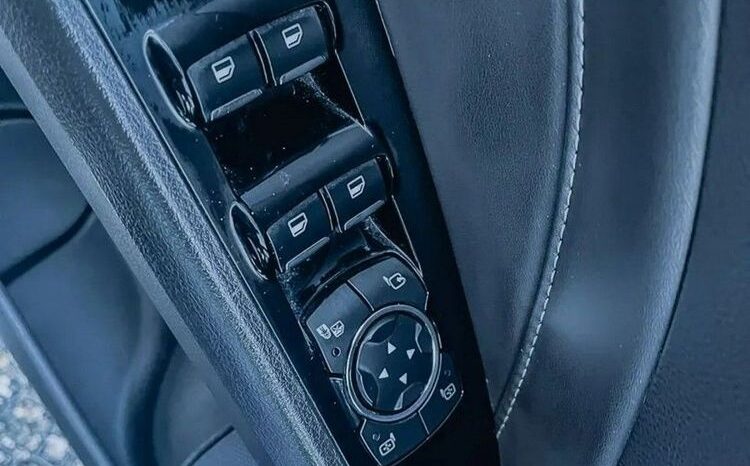 FORD Mondeo  | FWD (przód) | Automatyczna | 180 KM | Niebieski full