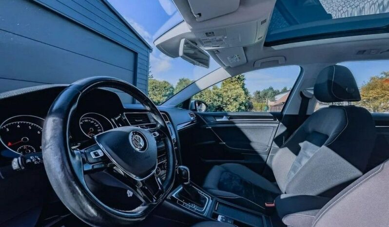VOLKSWAGEN Golf  | FWD (przód) | Automatyczna | 140 KM | Srebrny full