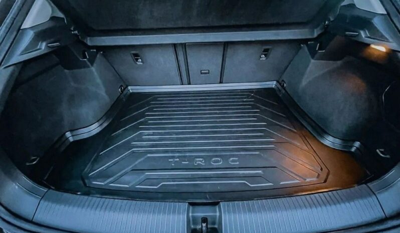 VOLKSWAGEN T-Roc  | FWD (przód) | Automatyczna | 150 KM | Brązowy full