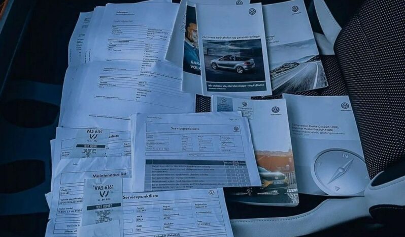 VOLKSWAGEN T-Roc  | FWD (przód) | Automatyczna | 150 KM | Brązowy full
