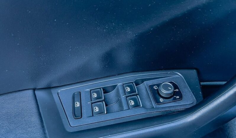 VOLKSWAGEN T-Roc  | 4×4 (stały) | Automatyczna | 190 KM | Szary full