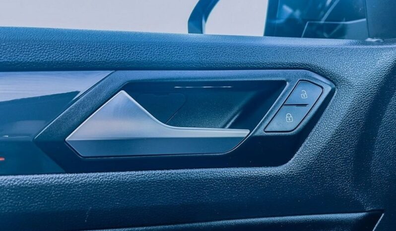 VOLKSWAGEN T-Roc  | 4×4 (stały) | Automatyczna | 190 KM | Szary full