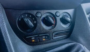 FORD Transit Connect  | FWD (przód) | Manualna | 100 KM | Biały full