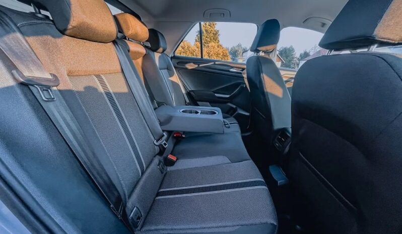 VOLKSWAGEN T-Roc  | FWD (przód) | Automatyczna | 150 KM | Szary full