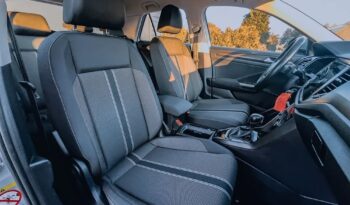 VOLKSWAGEN T-Roc  | FWD (przód) | Automatyczna | 150 KM | Szary full