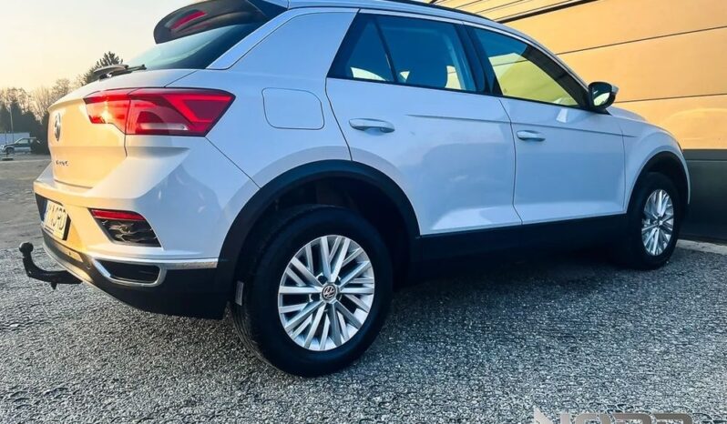 VOLKSWAGEN T-Roc  | FWD (przód) | Automatyczna | 150 KM | Szary full