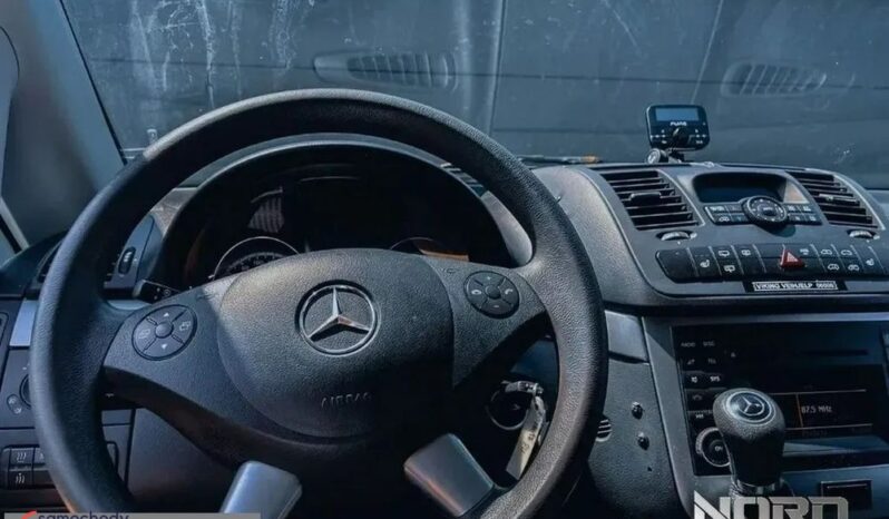 MERCEDES-BENZ Vito  | 4×4 (stały) | Automatyczna | 163 KM | Srebrny full