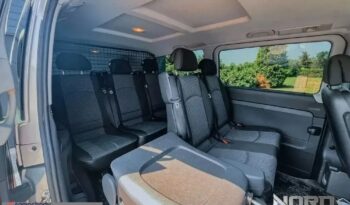 MERCEDES-BENZ Vito  | 4×4 (stały) | Automatyczna | 163 KM | Srebrny full