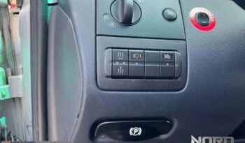 MERCEDES-BENZ Vito  | 4×4 (stały) | Automatyczna | 163 KM | Srebrny full