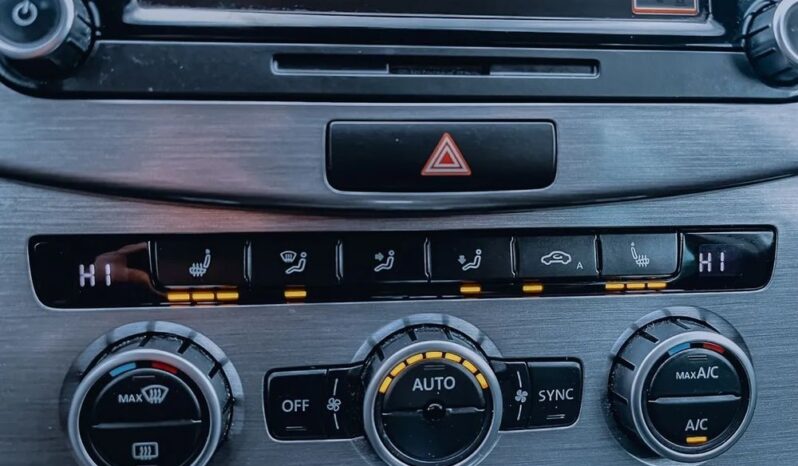 VOLKSWAGEN Passat  | FWD (przód) | Automatyczna | 105 KM | Srebrny full