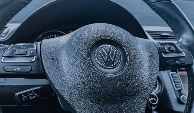 VOLKSWAGEN Passat  | FWD (przód) | Automatyczna | 105 KM | Srebrny full