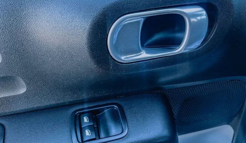 CITROEN C3  | FWD (przód) | Manualna | 82 KM | Biały full