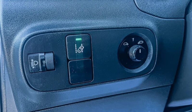 CITROEN C3  | FWD (przód) | Manualna | 82 KM | Biały full
