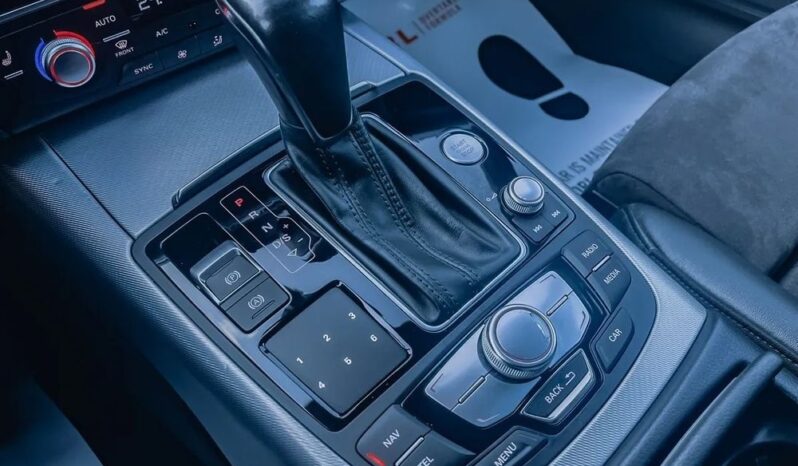 AUDI A6  | 4×4 (stały) | Automatyczna | 190 KM | Srebrny full