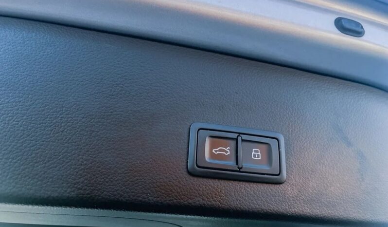 AUDI A6  | 4×4 (stały) | Automatyczna | 190 KM | Srebrny full