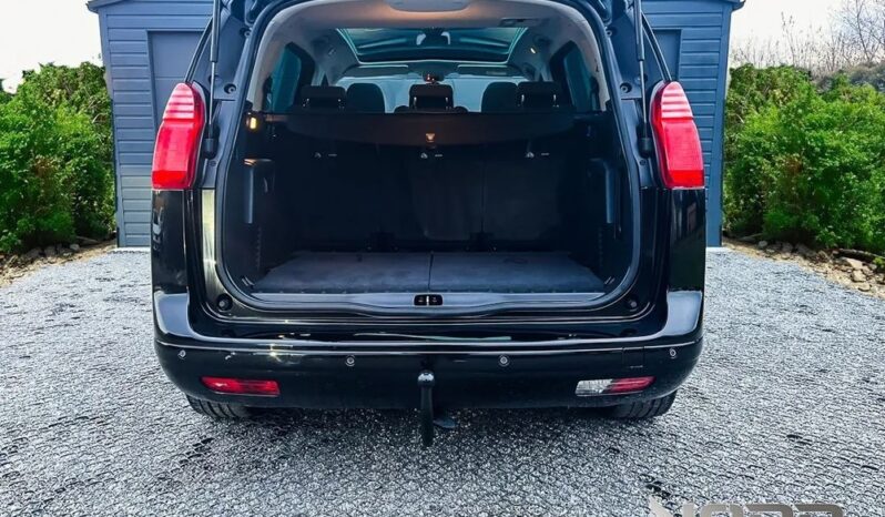 PEUGEOT 5008  | FWD (przód) | Manualna | 120 KM | Czarny full