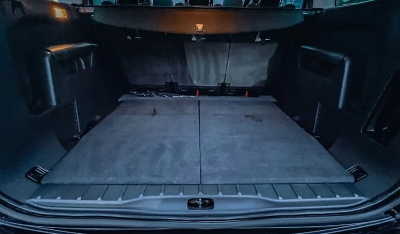 PEUGEOT 5008  | FWD (przód) | Manualna | 120 KM | Czarny full