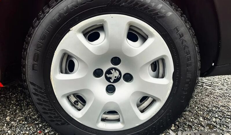 PEUGEOT Partner  | FWD (przód) | Manualna | 99 KM | Czerwony full