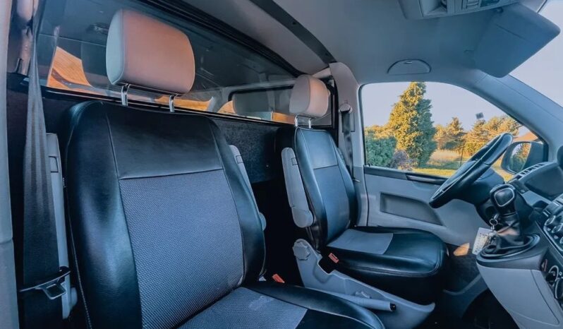 VOLKSWAGEN Transporter | 4×4 (doł. automatycznie) | Automatyczna | 180 KM | Biały full