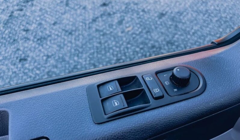 VOLKSWAGEN Transporter | 4×4 (doł. automatycznie) | Automatyczna | 180 KM | Biały full