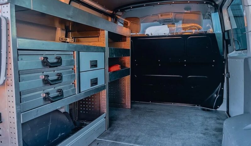 VOLKSWAGEN Transporter | 4×4 (doł. automatycznie) | Automatyczna | 180 KM | Biały full