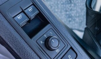 VOLKSWAGEN Transporter | 4×4 (doł. automatycznie) | Manualna | 150 KM | Biały full