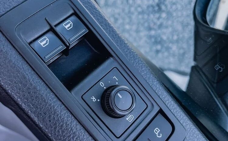 VOLKSWAGEN Transporter | 4×4 (doł. automatycznie) | Manualna | 150 KM | Biały full