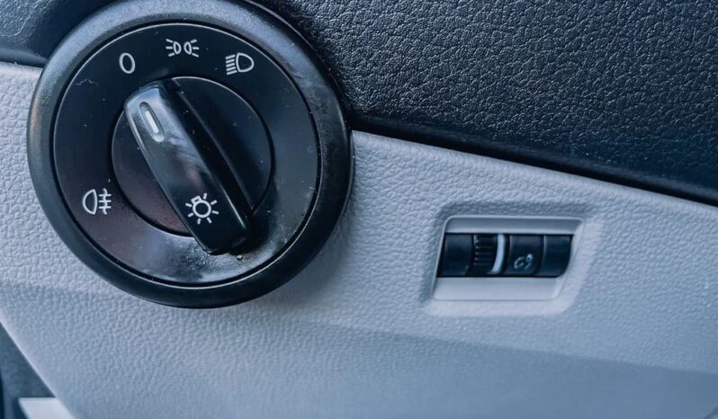 VOLKSWAGEN Transporter | 4×4 (doł. automatycznie) | Manualna | 150 KM | Biały full