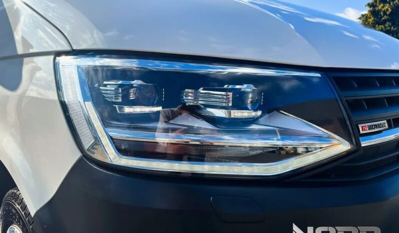 VOLKSWAGEN Transporter | 4×4 (doł. automatycznie) | Manualna | 150 KM | Biały full