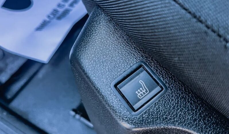 PEUGEOT Partner  | 4×4 (doł. automatycznie) | Manualna | 131 KM | Czerwony full