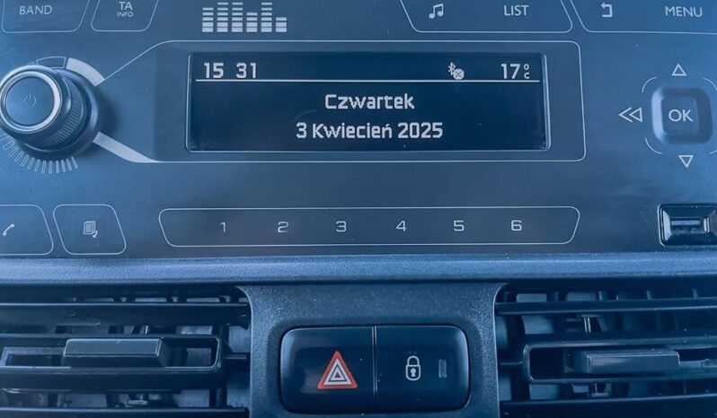 PEUGEOT Partner  | 4×4 (doł. automatycznie) | Manualna | 131 KM | Czerwony full