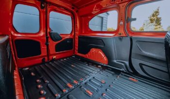 PEUGEOT Partner  | 4×4 (doł. automatycznie) | Manualna | 131 KM | Czerwony full