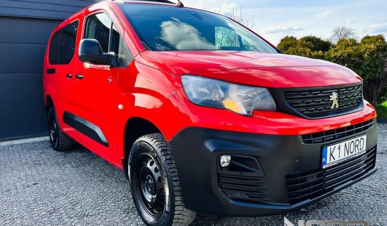 PEUGEOT Partner  | 4×4 (doł. automatycznie) | Manualna | 131 KM | Czerwony full