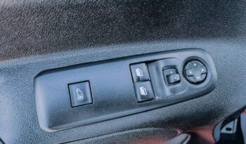 PEUGEOT Partner  | 4×4 (doł. automatycznie) | Manualna | 131 KM | Czerwony full