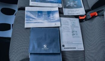 PEUGEOT Partner  | 4×4 (doł. automatycznie) | Manualna | 131 KM | Czerwony full
