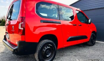 PEUGEOT Partner  | 4×4 (doł. automatycznie) | Manualna | 131 KM | Czerwony full