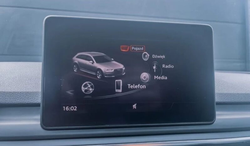 AUDI A4  | FWD (przód) | Automatyczna | 150 KM | Granatowy full