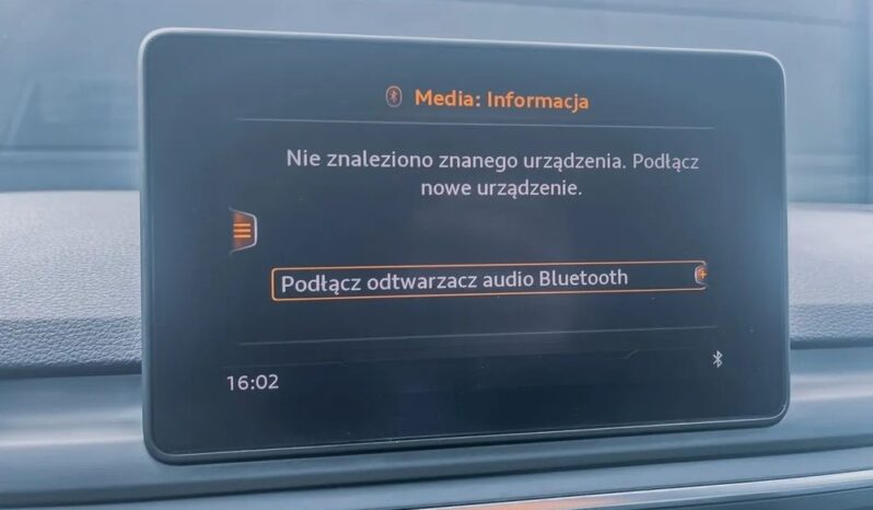 AUDI A4  | FWD (przód) | Automatyczna | 150 KM | Granatowy full