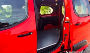 PEUGEOT Partner  | 4×4 (doł. ręcznie) | Manualna | 131 KM | Czerwony full