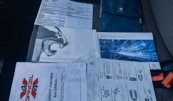PEUGEOT Partner  | 4×4 (doł. ręcznie) | Manualna | 131 KM | Czerwony full