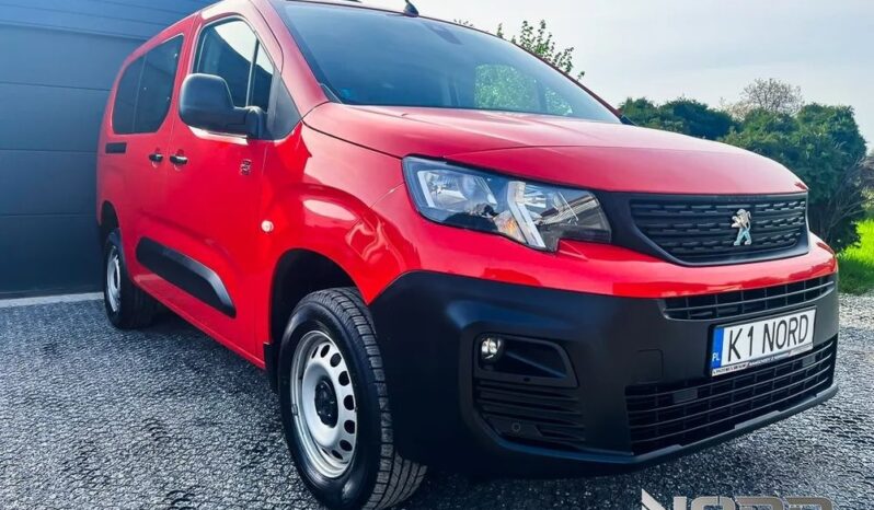 PEUGEOT Partner  | 4×4 (doł. ręcznie) | Manualna | 131 KM | Czerwony full