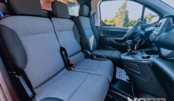 PEUGEOT Partner  | 4×4 (doł. ręcznie) | Manualna | 131 KM | Czerwony full