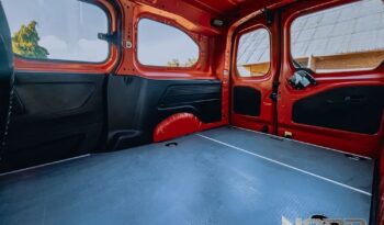 PEUGEOT Partner  | 4×4 (doł. ręcznie) | Manualna | 131 KM | Czerwony full