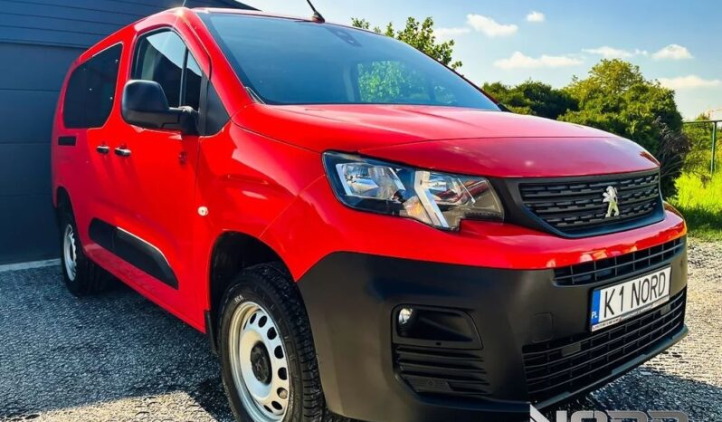 PEUGEOT Partner  | 4×4 (doł. ręcznie) | Manualna | 131 KM | Czerwony full