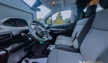 PEUGEOT Partner  | 4×4 (doł. ręcznie) | Manualna | 131 KM | Czerwony full